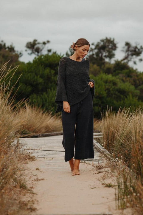 Retreat Cotton Twist Pant in Deep Ocean