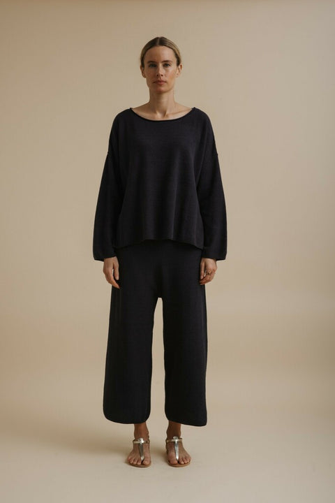 Retreat Cotton Twist Pant in Deep Ocean