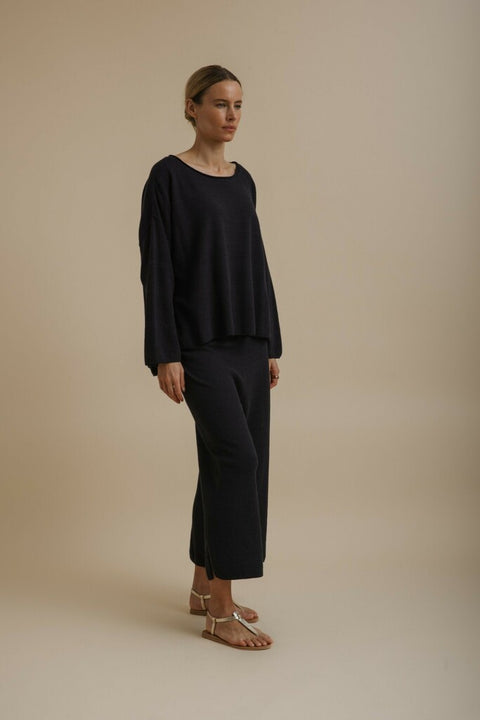 Retreat Cotton Twist Pant in Deep Ocean