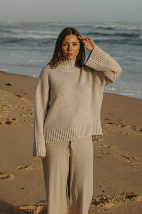 Elevate Mock Neck Pullover in Buckwheat