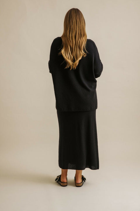 Winter Retreat Merino Cotton Skirt in Noir