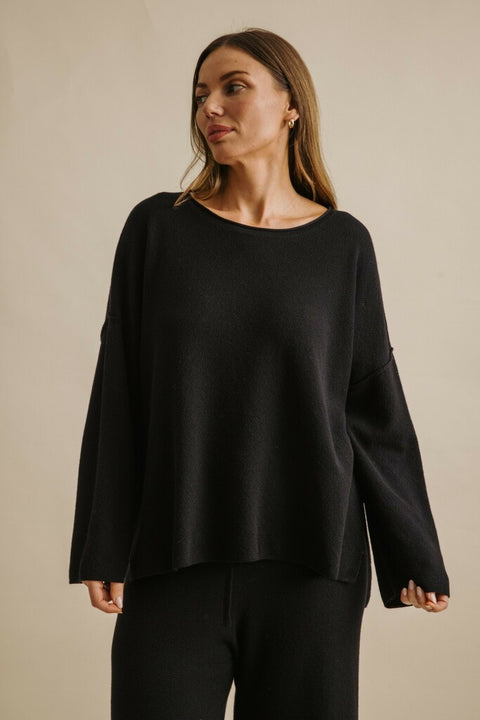 Winter Retreat Merino Cotton Pullover in Noir