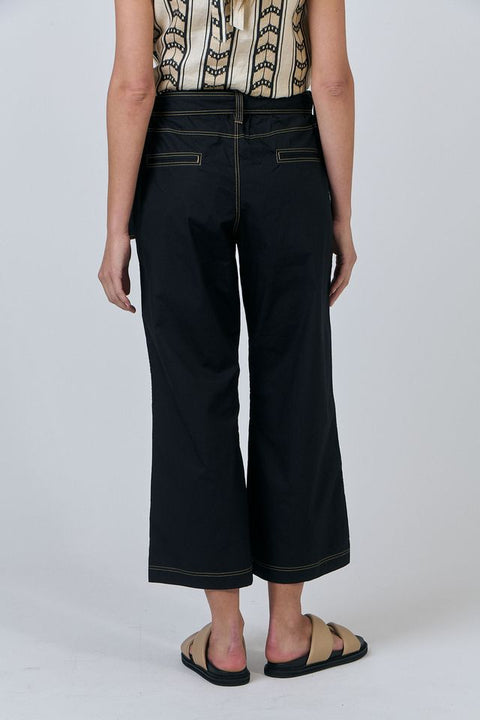 Pant in Stitch Detail Black