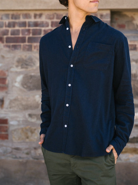 Newtown Shirt in Navy